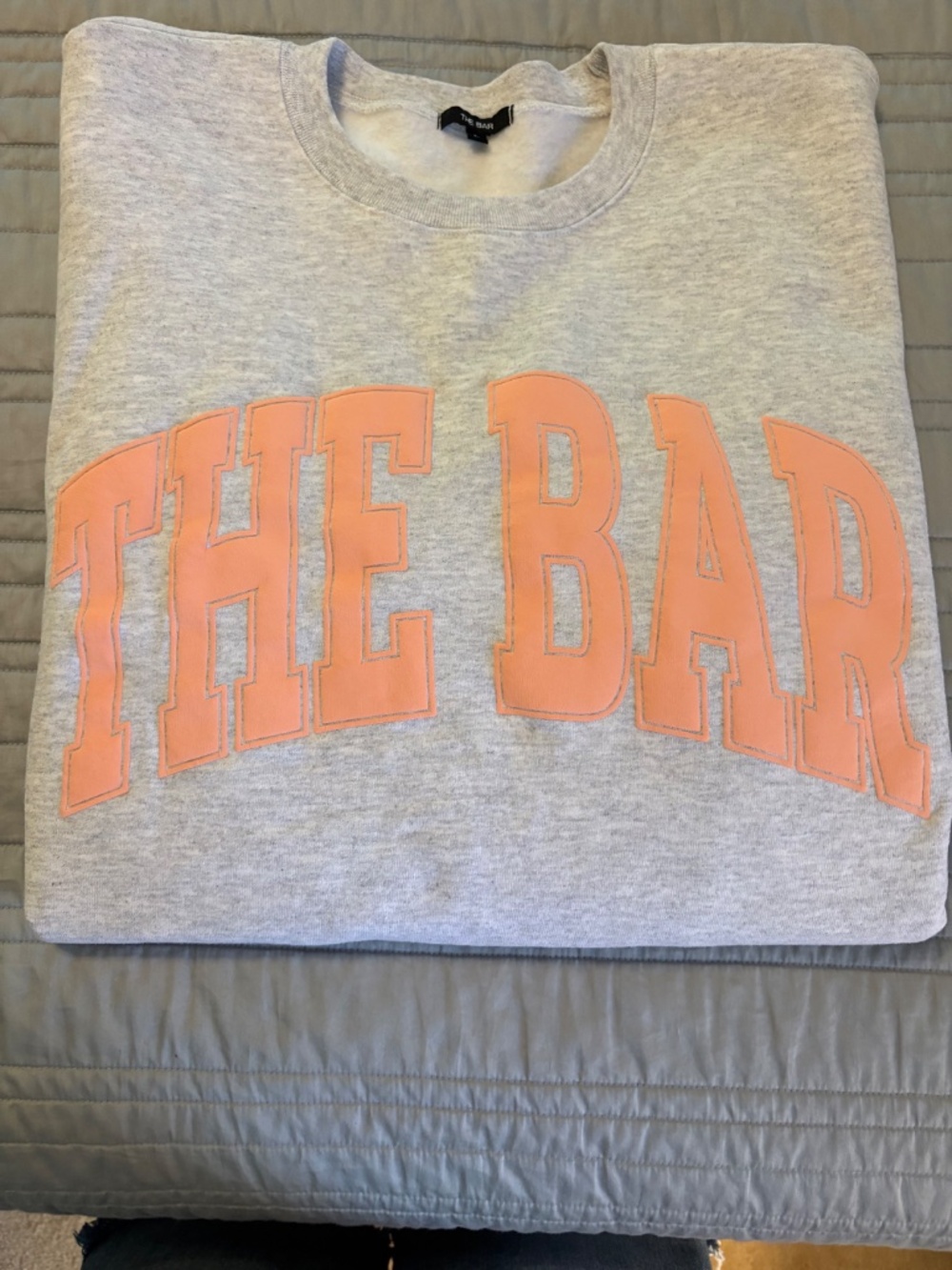 THE BAR VARSITY SWEATSHIRT Size L - Picture 2 of 3